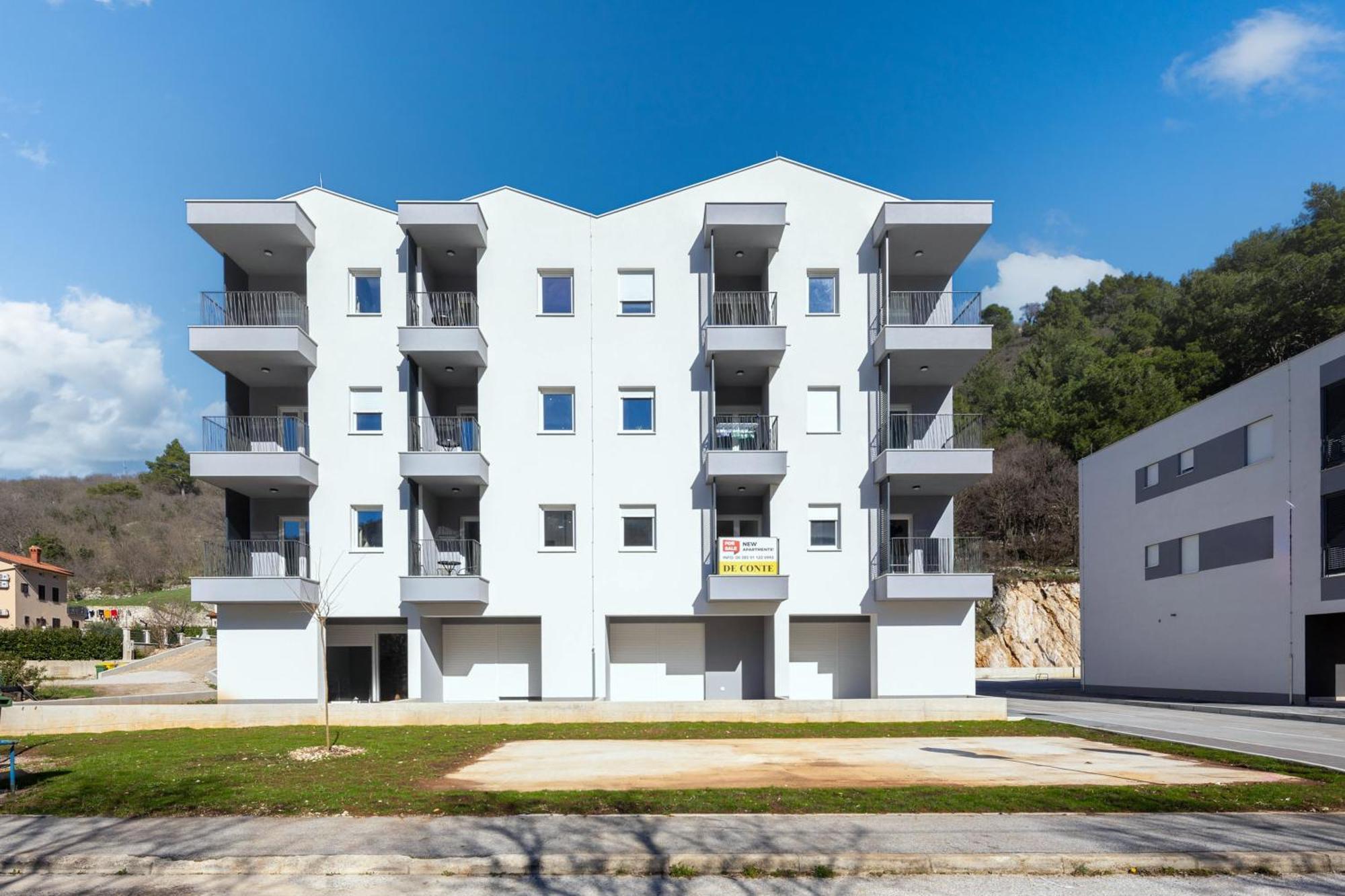 Seafront Villa Andrijana - Happy Rentals Plomin Exteriér fotografie
